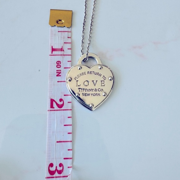 Tiffany & Co. Love heart necklace - Picture 3 of 4